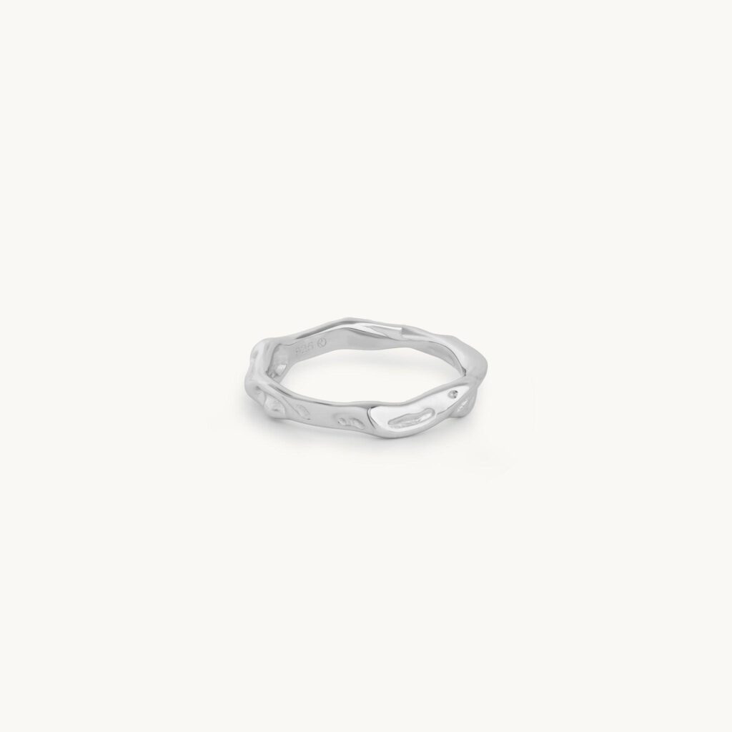 Dahlia Ring — alternative view