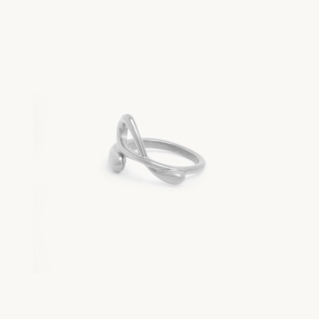Cordelia Ring — alternative view