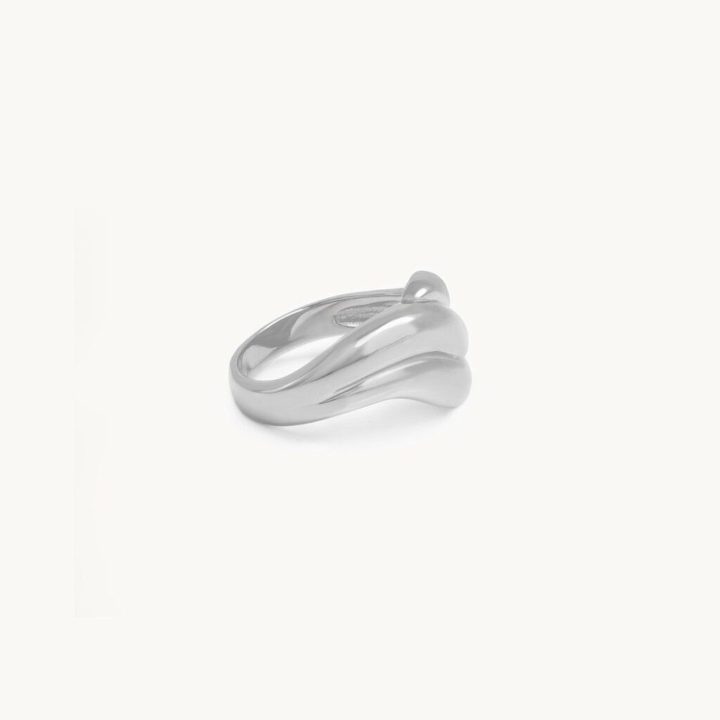 Ocean Crest Ring